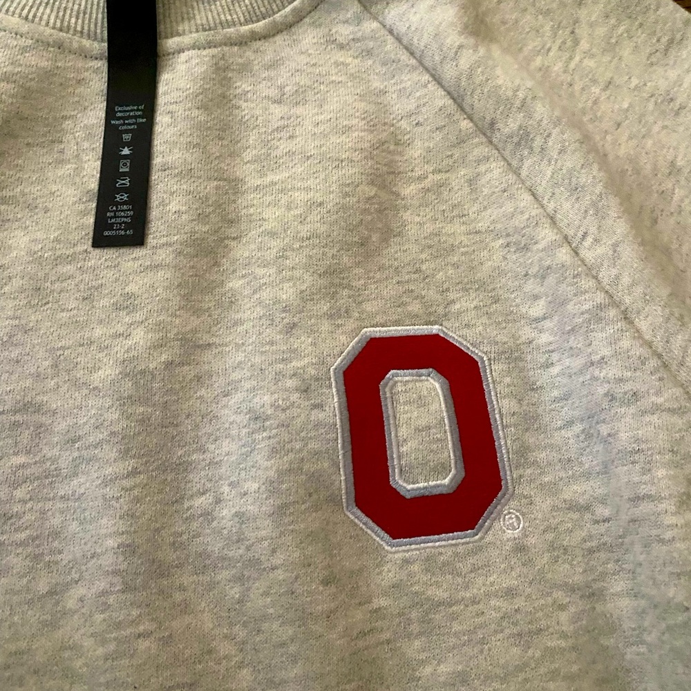Lululemon x Ohio State University Classic Fit Fleece Crew - Picture 5 of 5